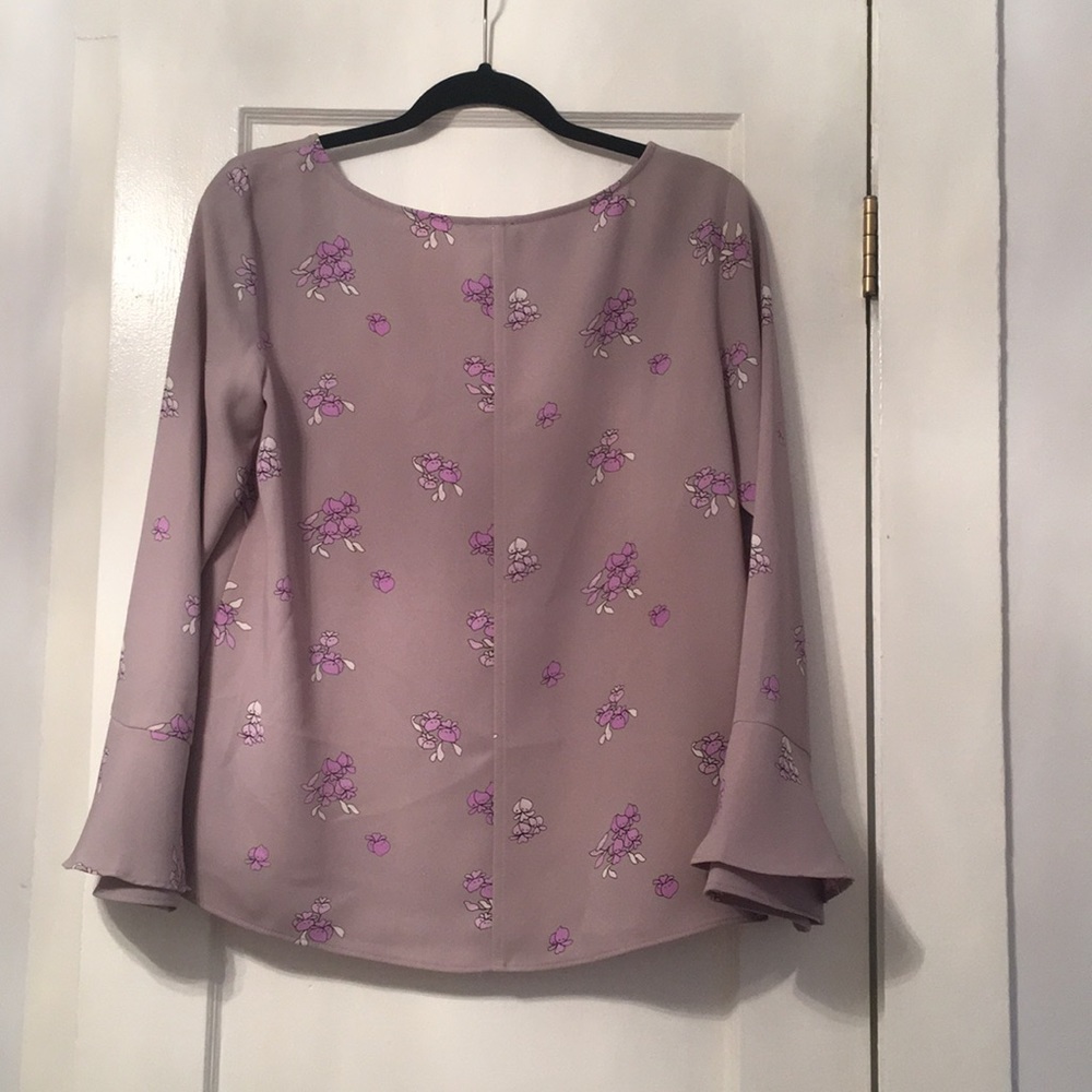 Ann Taylor Floral Blouse with flare sleeve - Picture 3 of 3